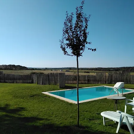 Semesterbostad Olmo, Jardin Y Piscina A 20 Minutos De Salamanca Almenara de Tormes