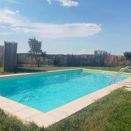 Semesterbostad Olmo, Jardin Y Piscina A 20 Minutos De Salamanca Almenara de Tormes