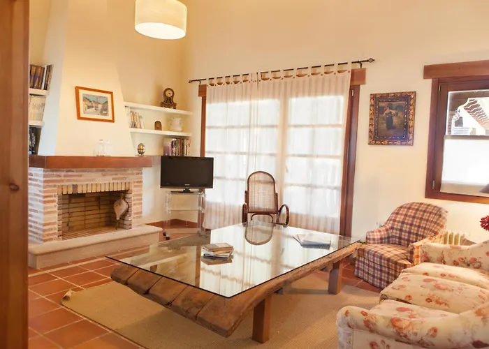 Olmo, Jardin Y Piscina A 20 Minutos De Salamanca Hébergement de vacances