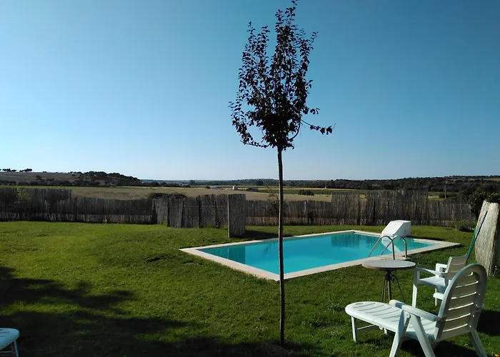 Hébergement de vacances Olmo, Jardin Y Piscina A 20 Minutos De Salamanca Almenara de Tormes