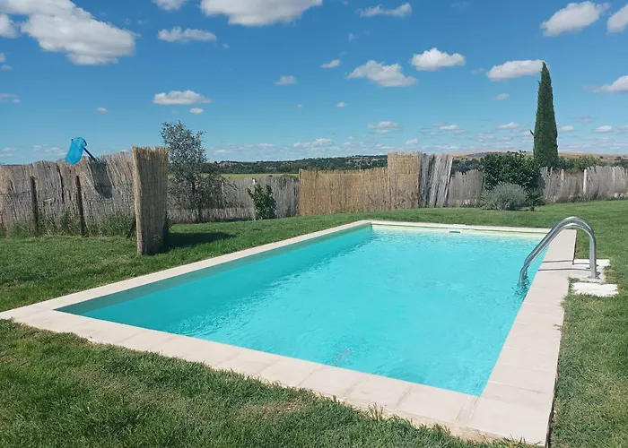 Olmo, Jardin Y Piscina A 20 Minutos De Salamanca Hébergement de vacances *